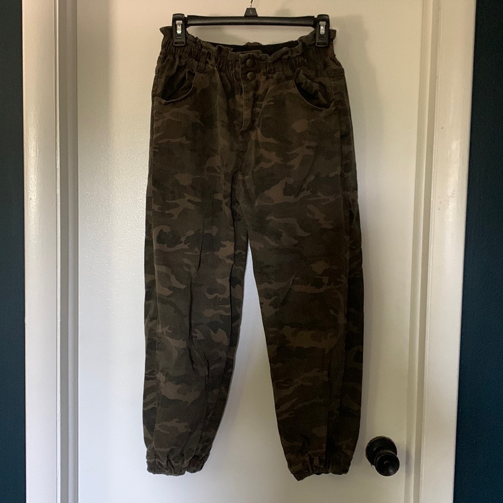 Vici Camo-Print Denim